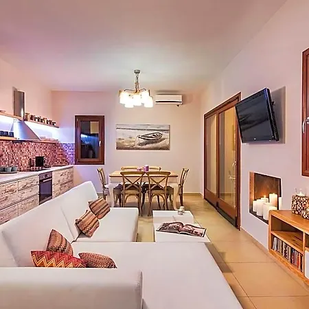 Centro House In The Heart Of Fira Town 5 Guests Hotel Santorini Island