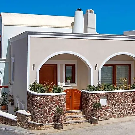 Hotel Centro House In The Heart Of Fira Town 5 Guests Santorini Island