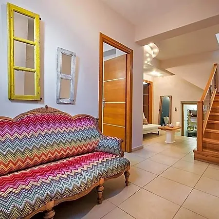 Centro House In The Heart Of Fira Town 5 Guests Santorini Island