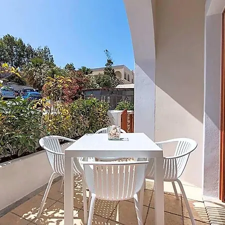 Centro House In The Heart Of Fira Town 5 Guests