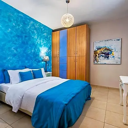 Centro House In The Heart Of Fira Town 5 Guests 3*